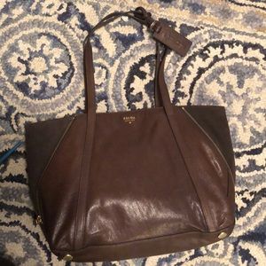 Fossil tote bag